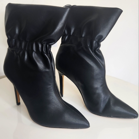 Express Shoes - NWT Express vegan leather booties Sz 7.5